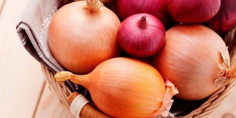 Kako hraniti luk amonijakom